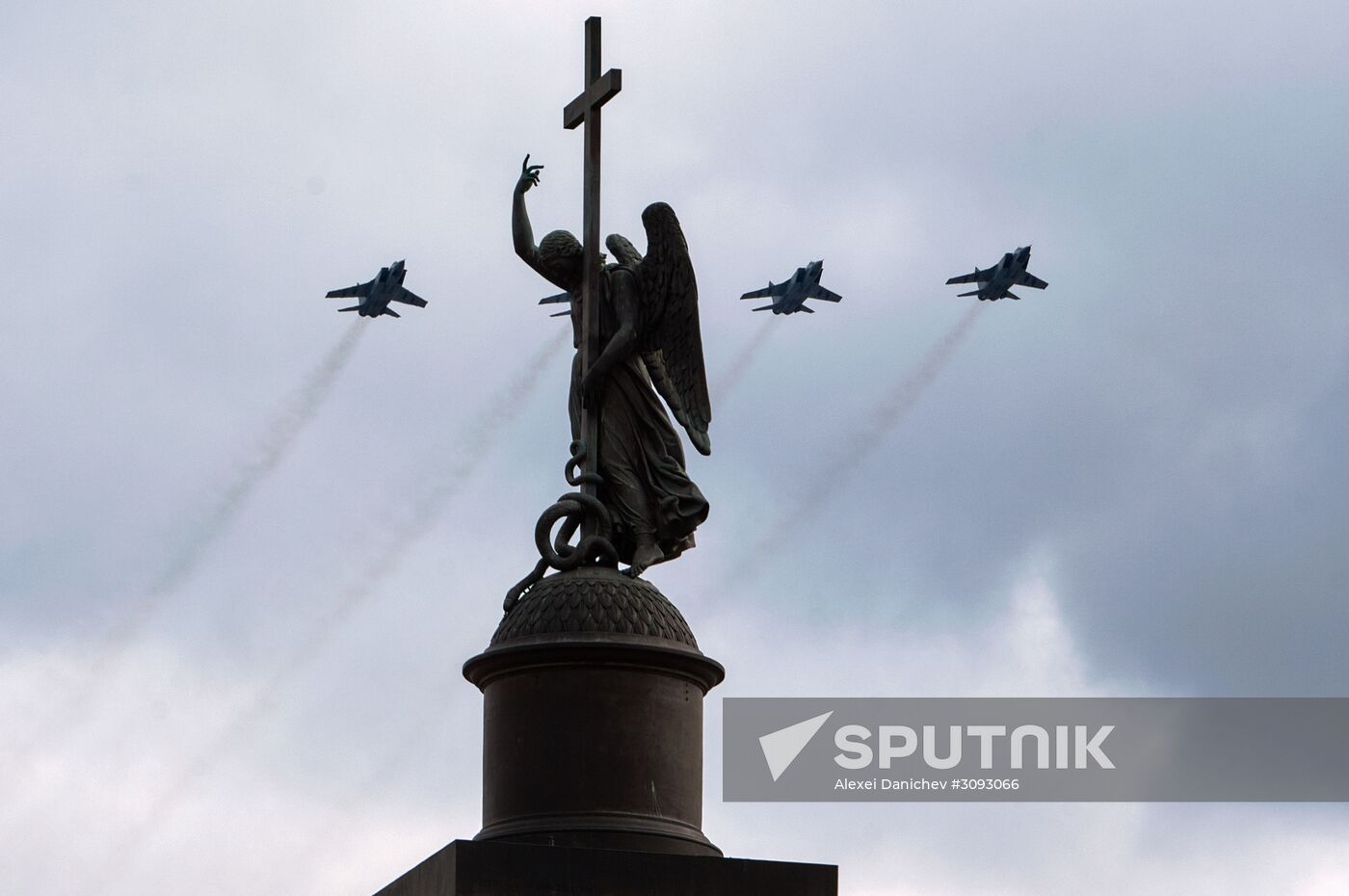 Run-through of Victory Day parade in St. Petersburg