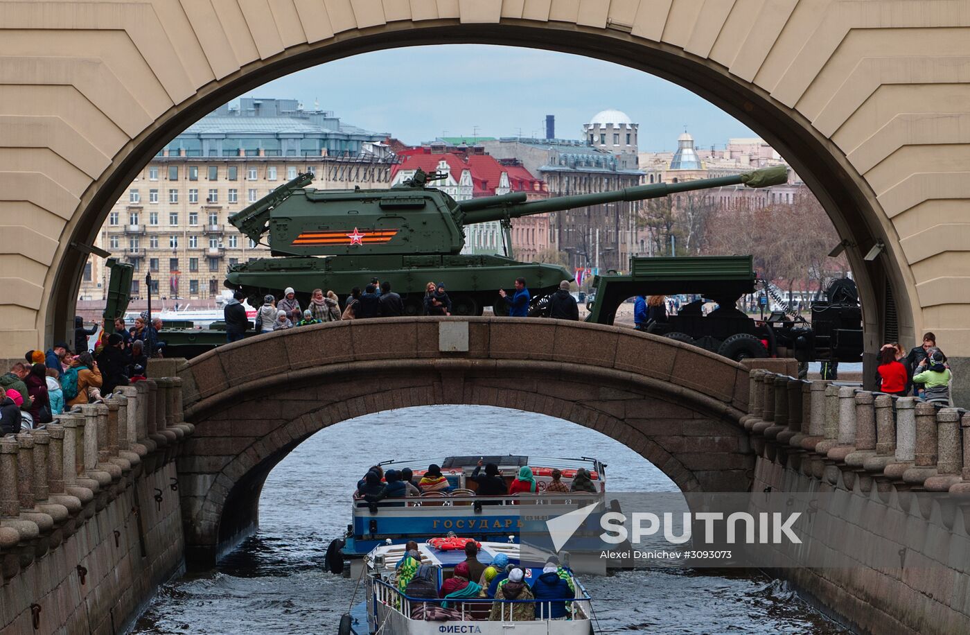 Final rehearsal of Victory Day parade in St. Petersburg