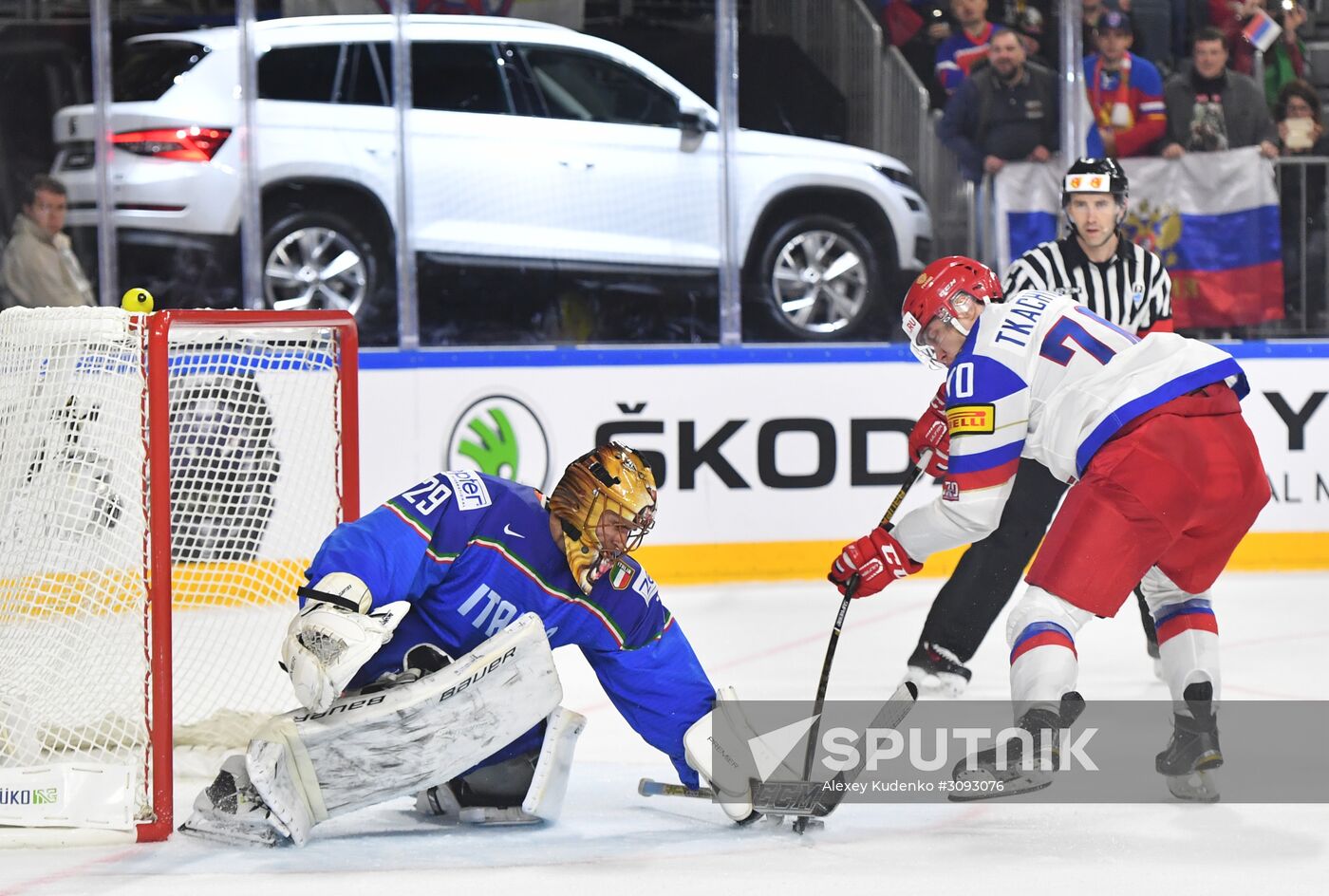2017 IIHF World Championship. Italy vs. Russia