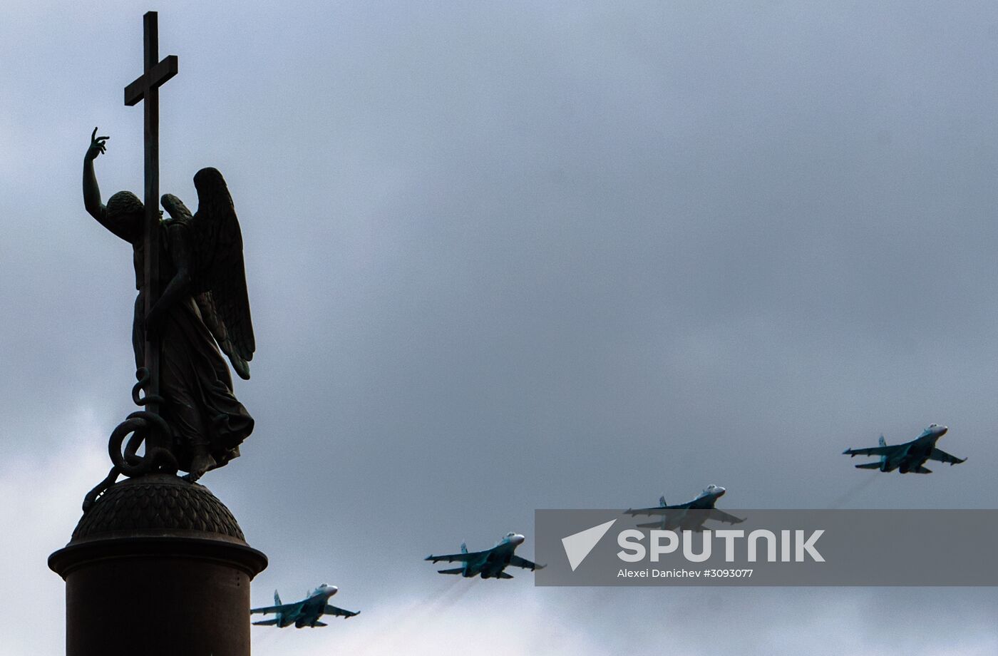 Run-through of Victory Day parade in St. Petersburg