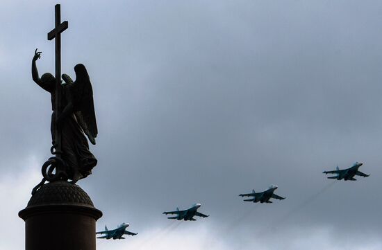Run-through of Victory Day parade in St. Petersburg