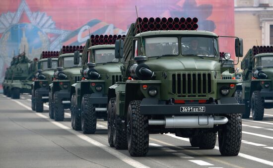 Run-through of Victory Day parade in St. Petersburg