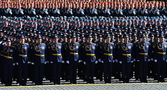 Dress rehearsal of military parade marking 72nd anniversary of Victory in Great Patriotic War