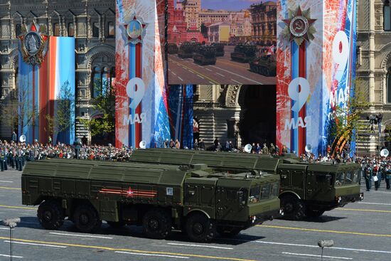 Final rehearsal of military parade marking 72nd anniversary of victory in the Great Patriotic War