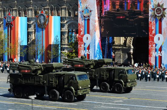 Final rehearsal of military parade marking 72nd anniversary of victory in the Great Patriotic War