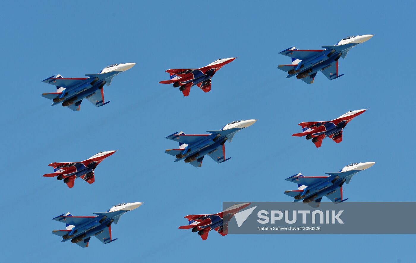 Dress rehearsal of military parade marking 72nd anniversary of Victory in Great Patriotic War