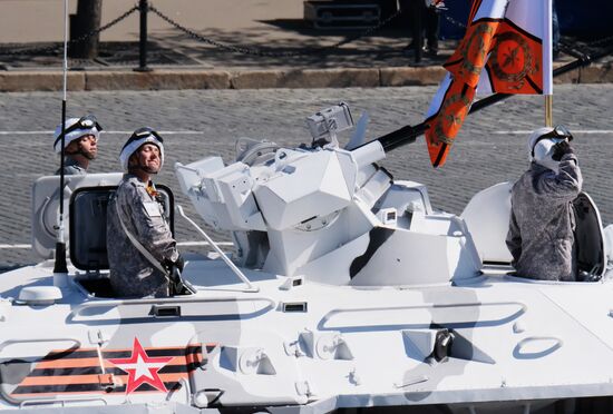 Dress rehearsal of military parade marking 72nd anniversary of Victory in Great Patriotic War