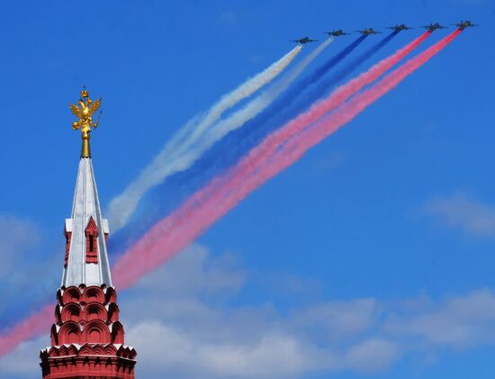 Final rehearsal of military parade marking 72nd anniversary of victory in Great Patriotic War