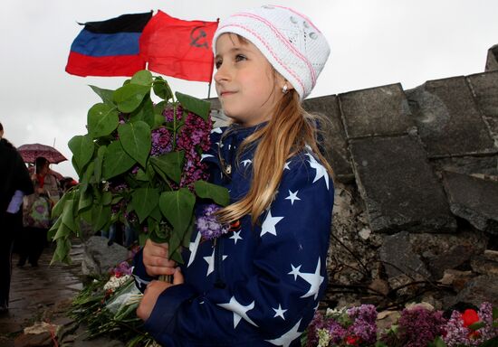 Events marking the Victory Day near Saur-Mogila, Donetsk Region