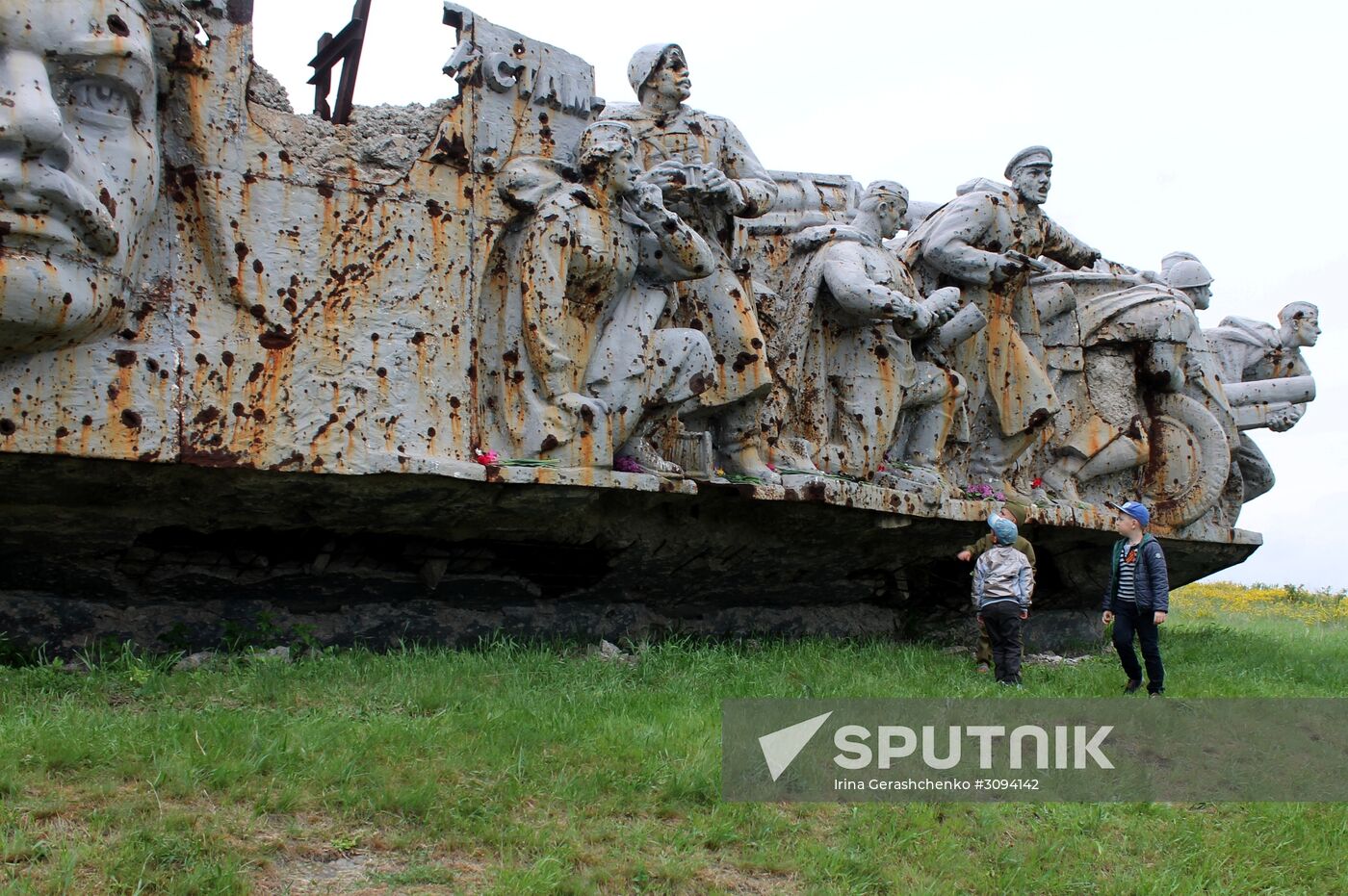 Events marking the Victory Day near Saur-Mogila, Donetsk Region