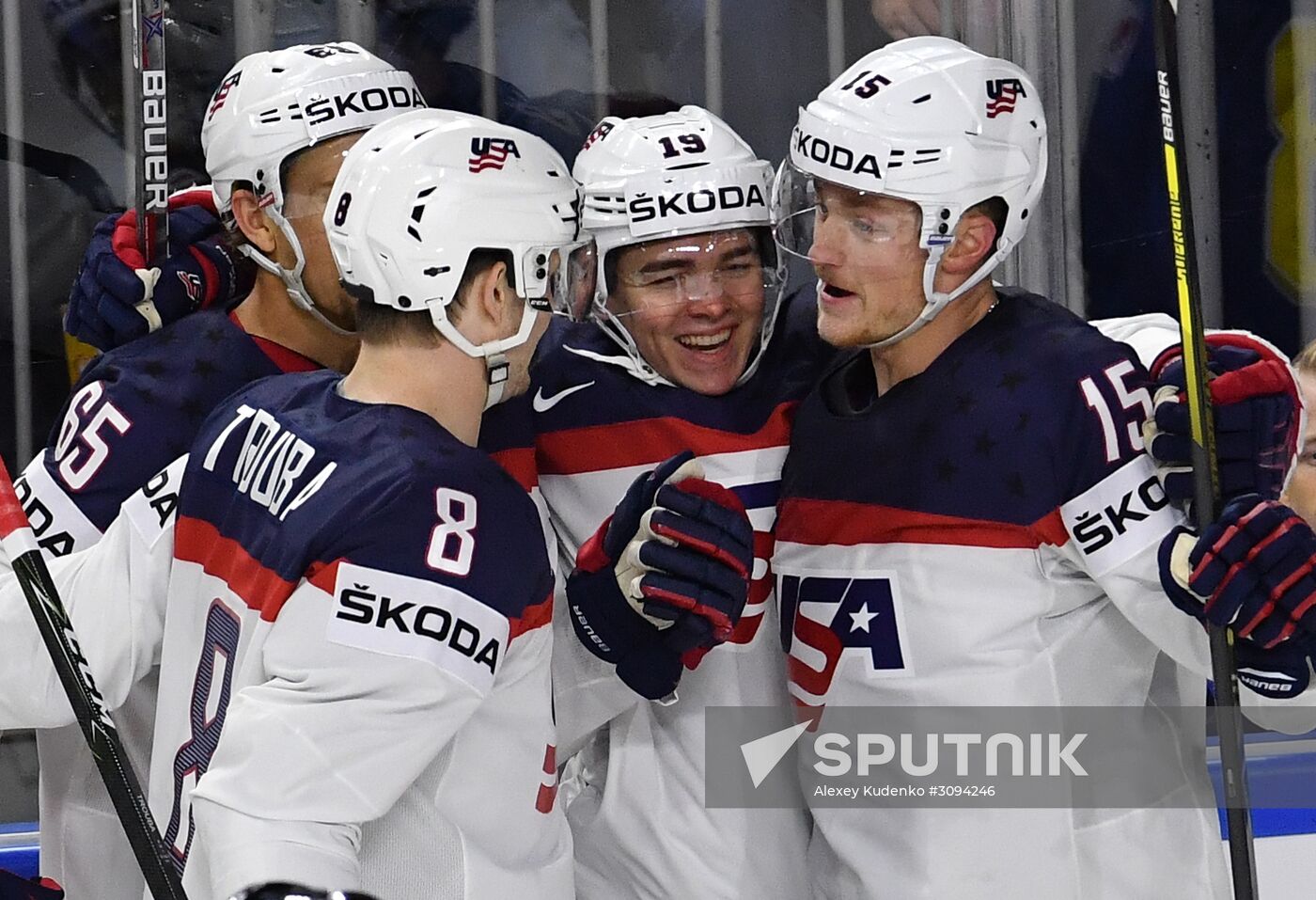 2017 IIHF World Championship. USA vs. Sweden