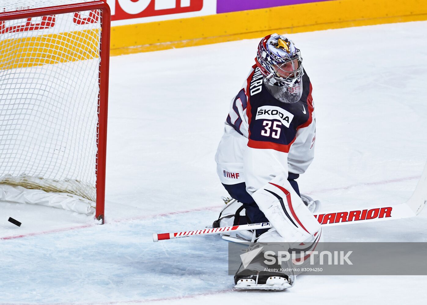 2017 IIHF World Championship. USA vs. Sweden