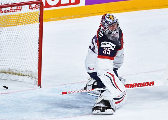 2017 IIHF World Championship. USA vs. Sweden