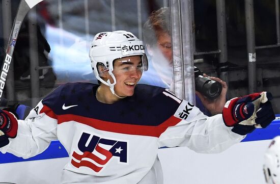 2017 IIHF World Championship. USA vs. Sweden