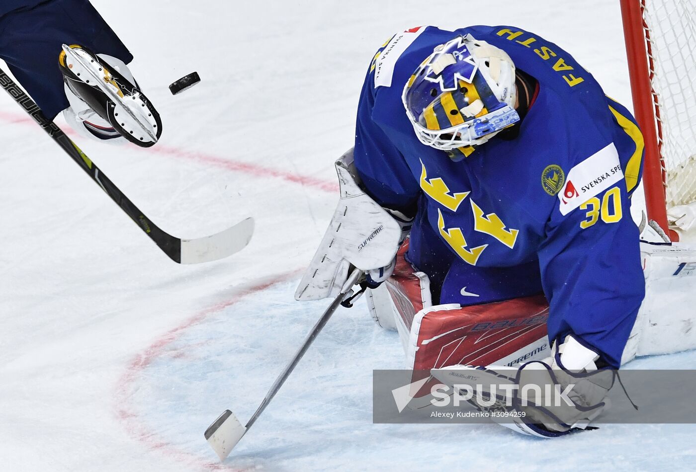 2017 IIHF World Championship. USA vs. Sweden