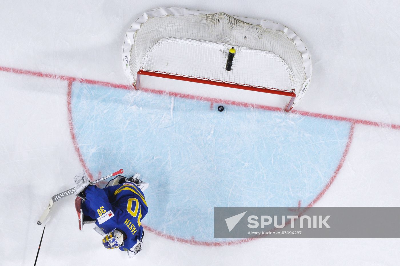 2017 IIHF World Championship. USA vs. Sweden