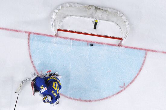 2017 IIHF World Championship. USA vs. Sweden