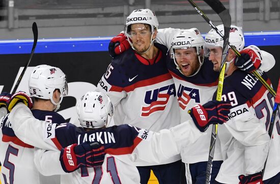 2017 IIHF World Championship. USA vs. Sweden