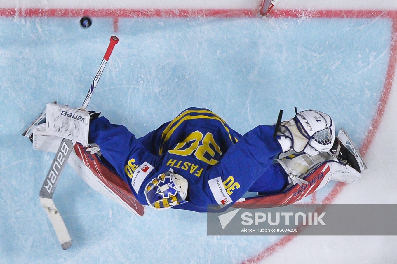 2017 IIHF World Championship. USA vs. Sweden