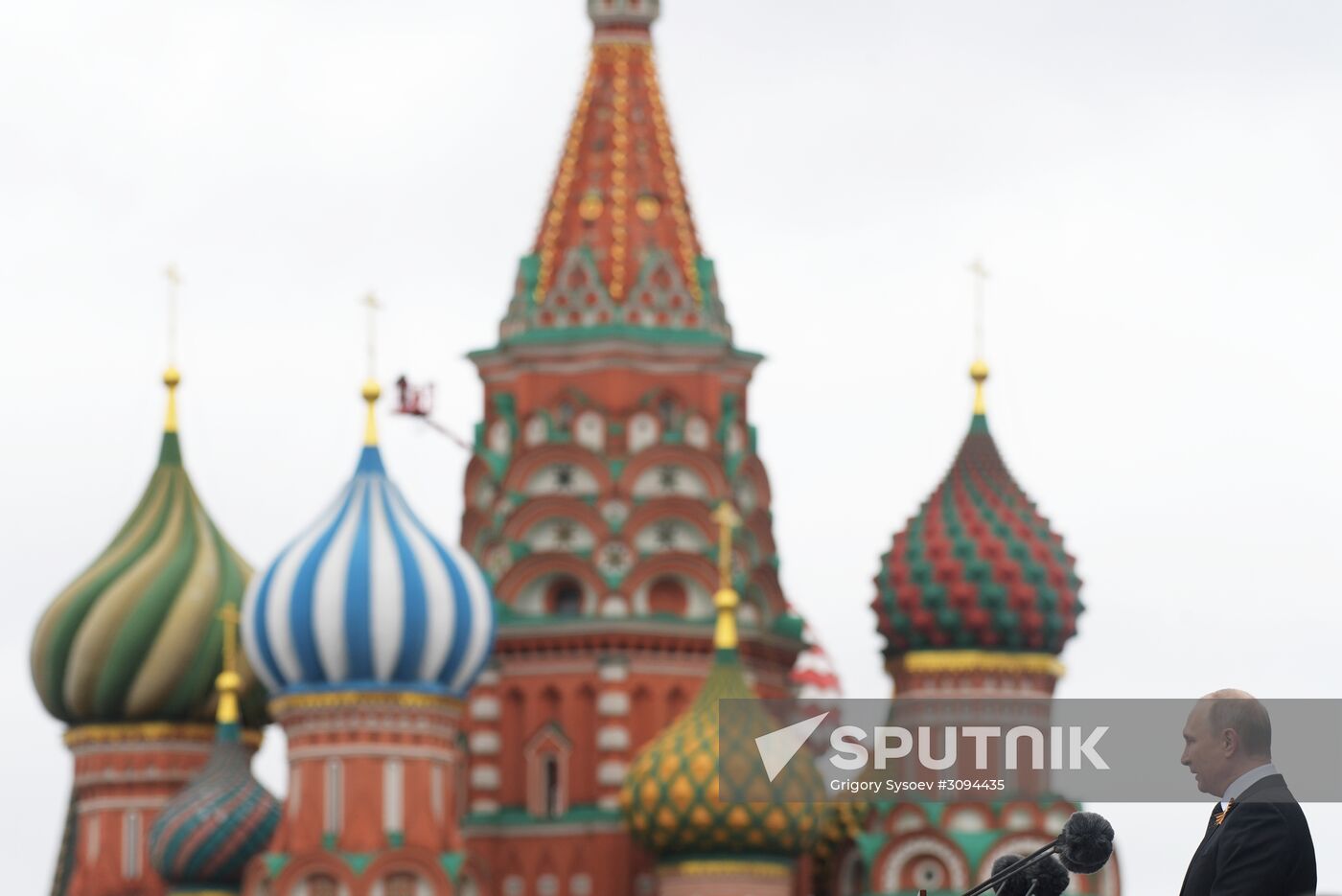 President Putin, Prime Minister Medvedev attend military parade on 72nd anniversary of victory in Great Patriotic War