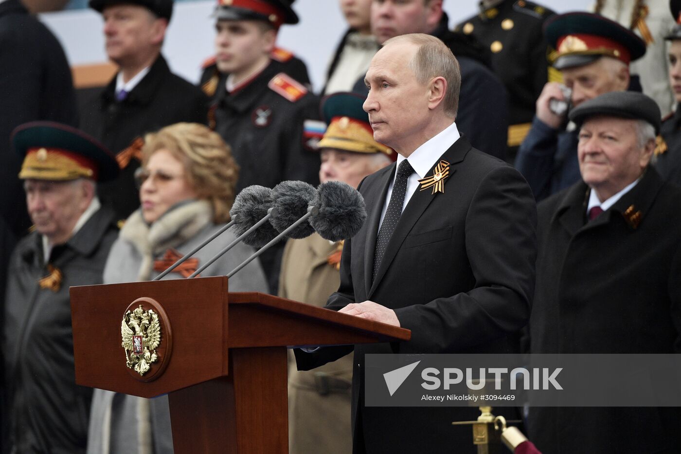 President Putin, Prime Minister Medvedev attend military parade on 72nd anniversary of victory in Great Patriotic War