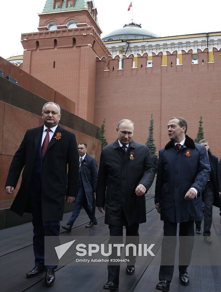 President Putin, Prime Minister Medvedev attend military parade on 72nd anniversary of victory in Great Patriotic War