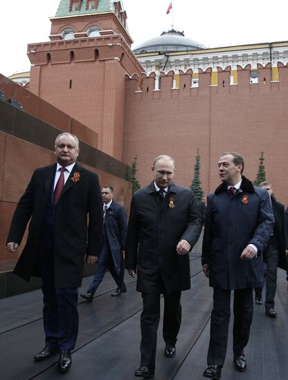 President Putin, Prime Minister Medvedev attend military parade on 72nd anniversary of victory in Great Patriotic War