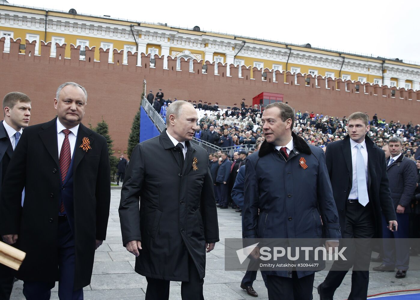 President Putin, Prime Minister Medvedev attend military parade on 72nd anniversary of victory in Great Patriotic War