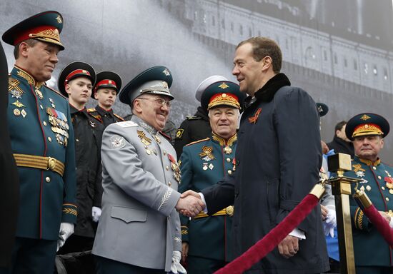 President Putin, Prime Minister Medvedev attend military parade on 72nd anniversary of victory in Great Patriotic War