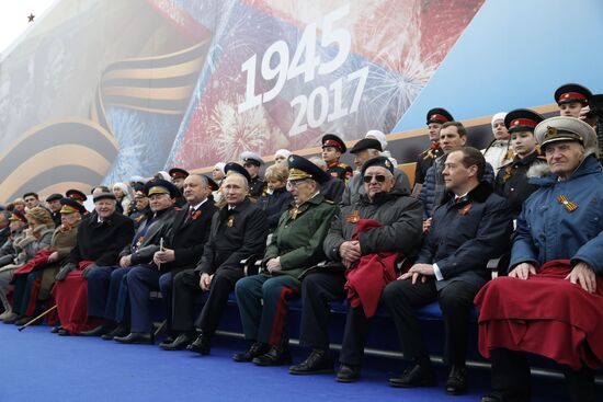 President Putin, Prime Minister Medvedev attend military parade on 72nd anniversary of victory in Great Patriotic War