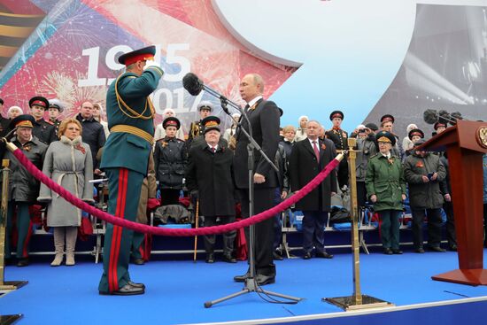 President Putin, Prime Minister Medvedev attend military parade on 72nd anniversary of victory in Great Patriotic War