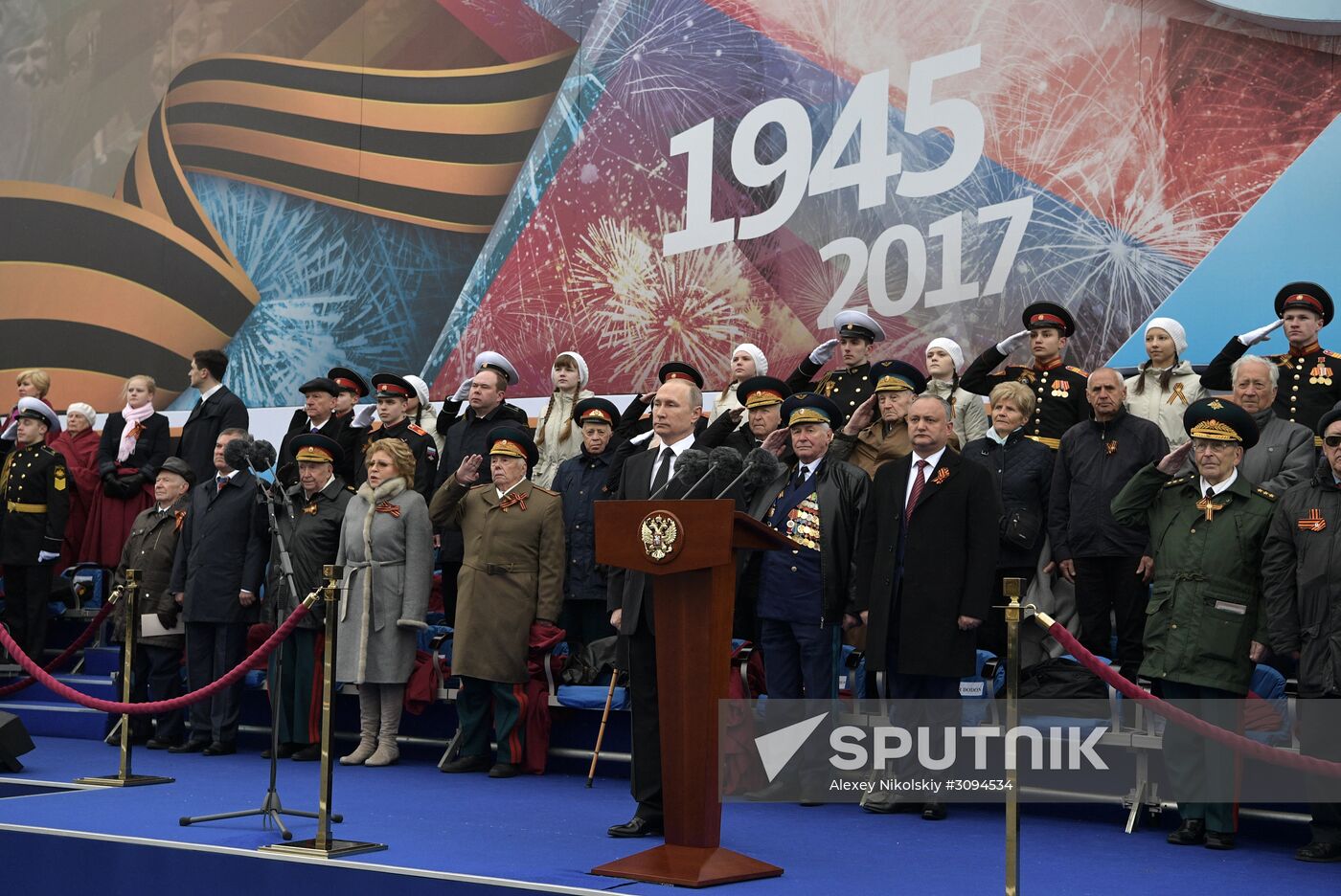 President Putin, Prime Minister Medvedev attend military parade on 72nd anniversary of victory in Great Patriotic War