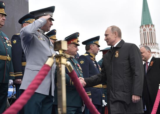 President Putin, Prime Minister Medvedev attend military parade on 72nd anniversary of victory in Great Patriotic War