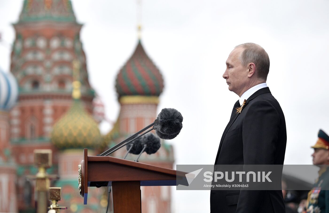 President Putin, Prime Minister Medvedev attend military parade on 72nd anniversary of victory in Great Patriotic War