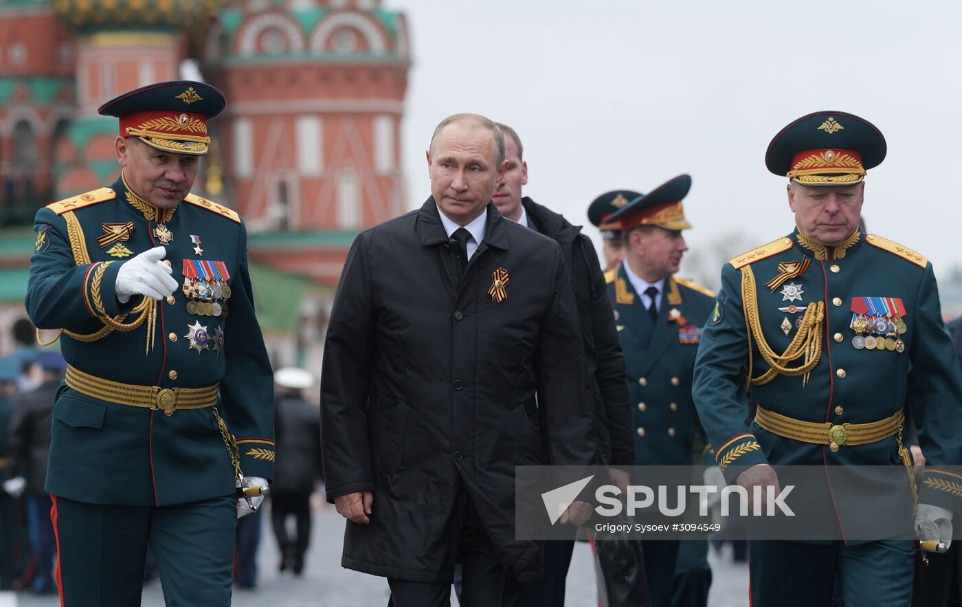 President Putin, Prime Minister Medvedev attend military parade on 72nd anniversary of victory in Great Patriotic War