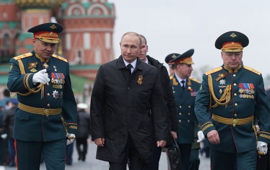 President Putin, Prime Minister Medvedev attend military parade on 72nd anniversary of victory in Great Patriotic War