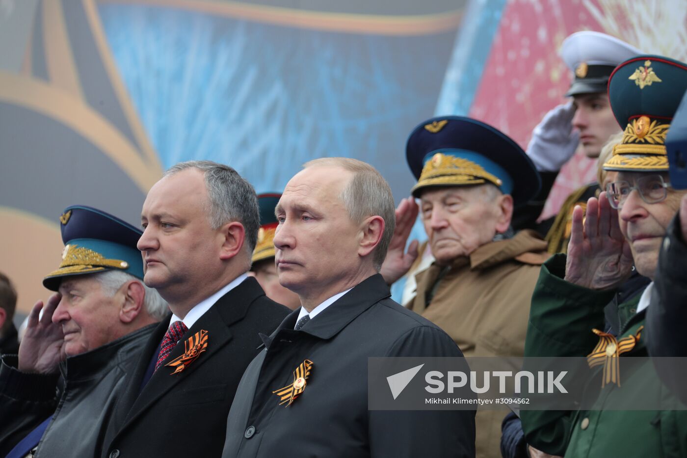 President Putin, Prime Minister Medvedev attend military parade on 72nd anniversary of victory in Great Patriotic War