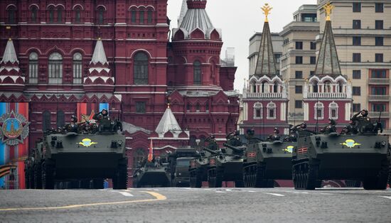 Military parade marking 72nd anniversary of Victory in 1941-45 Great Patriotic War