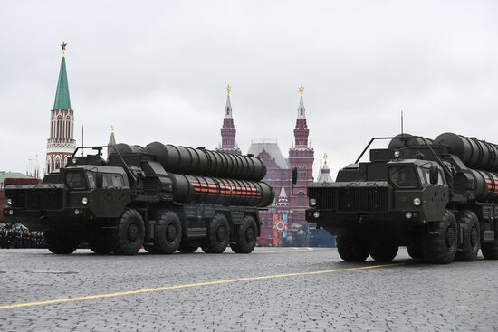 Military parade marking 72nd anniversary of Victory in 1941-45 Great Patriotic War