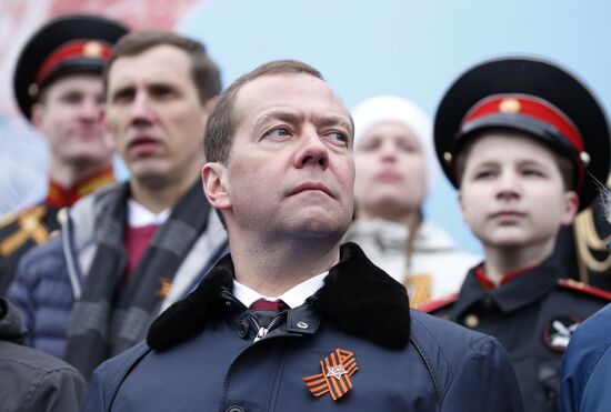 President Putin, Prime Minister Medvedev attend military parade on 72nd anniversary of victory in Great Patriotic War