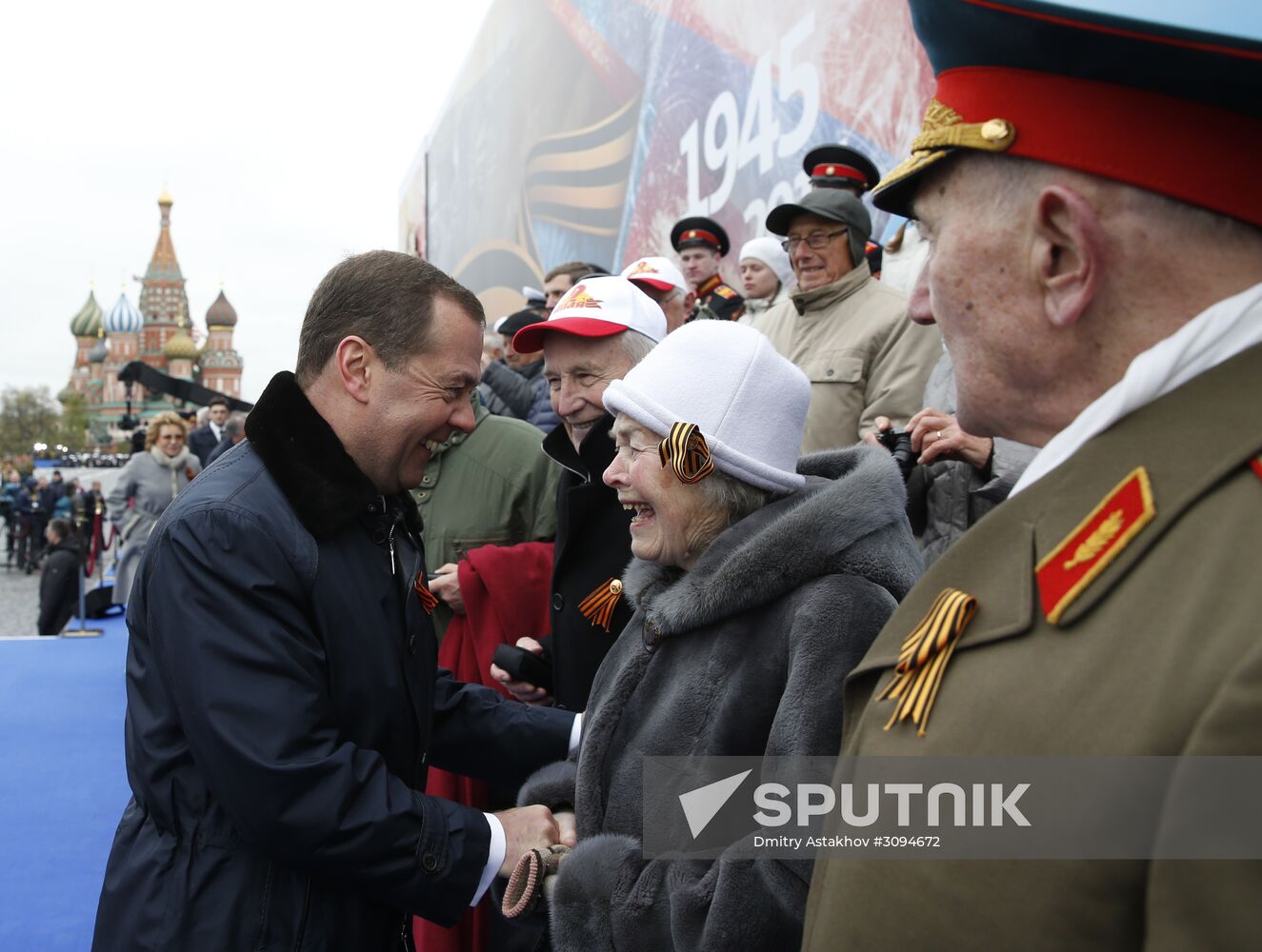 President Putin, Prime Minister Medvedev attend military parade on 72nd anniversary of victory in Great Patriotic War