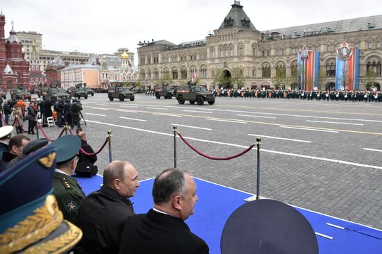 President Putin, Prime Minister Medvedev attend military parade on 72nd anniversary of victory in Great Patriotic War