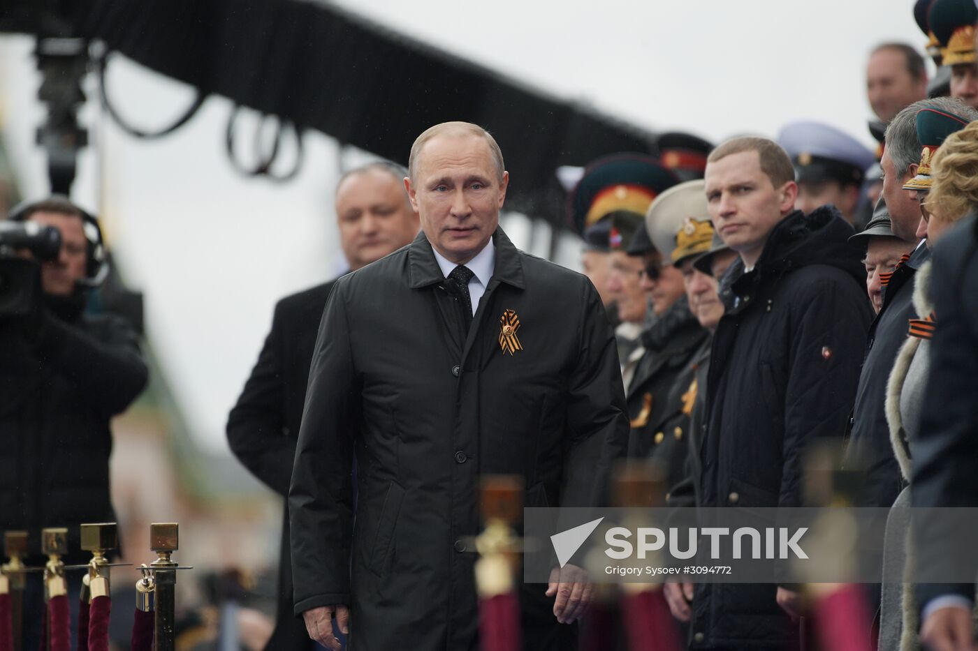 President Putin, Prime Minister Medvedev attend military parade on 72nd anniversary of victory in Great Patriotic War