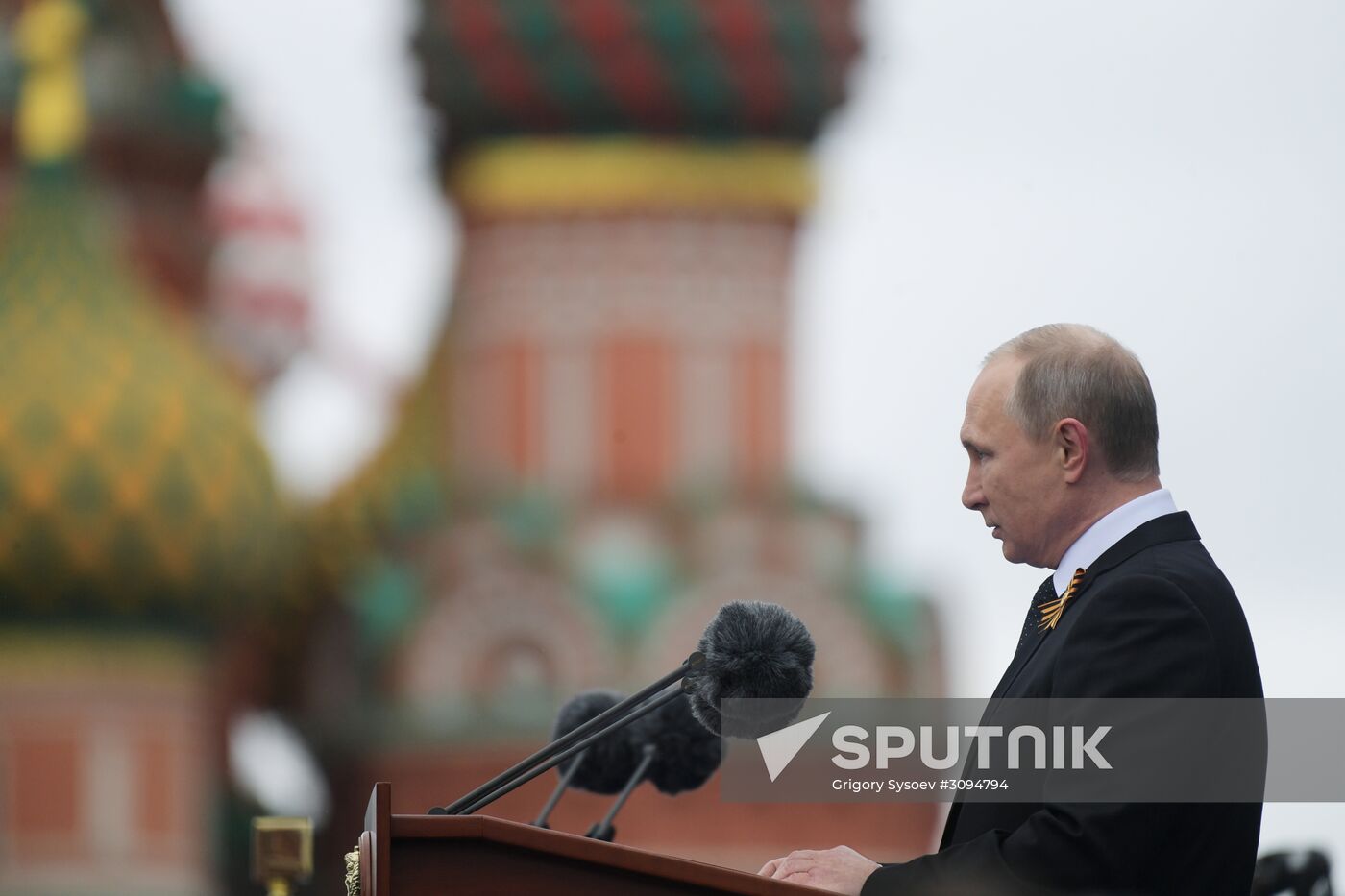 President Putin, Prime Minister Medvedev attend military parade on 72nd anniversary of victory in Great Patriotic War