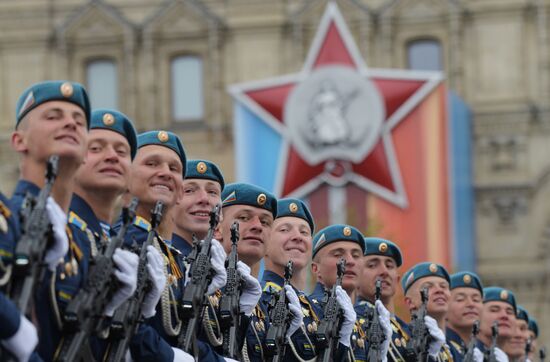 Military parade marking 72nd anniversary of Victory in 1941-45 Great Patriotic War