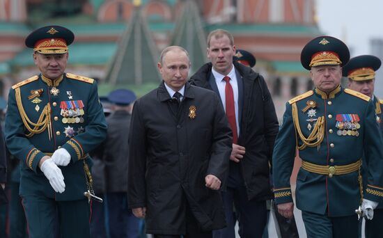 President Putin, Prime Minister Medvedev attend military parade on 72nd anniversary of victory in Great Patriotic War