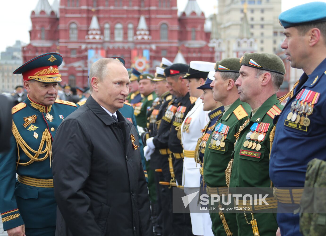 President Putin, Prime Minister Medvedev attend military parade on 72nd anniversary of victory in Great Patriotic War