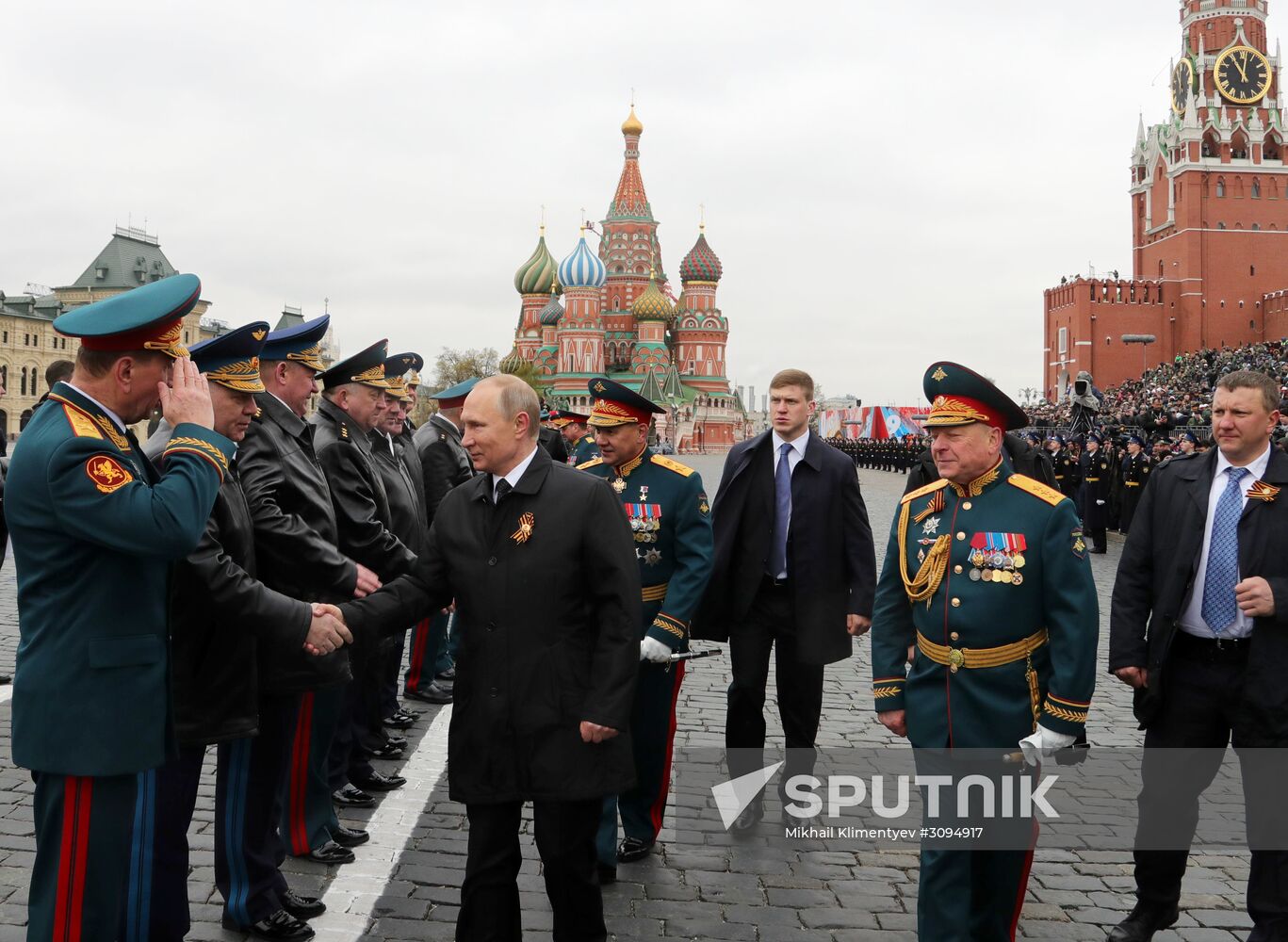 President Putin, Prime Minister Medvedev attend military parade on 72nd anniversary of victory in Great Patriotic War