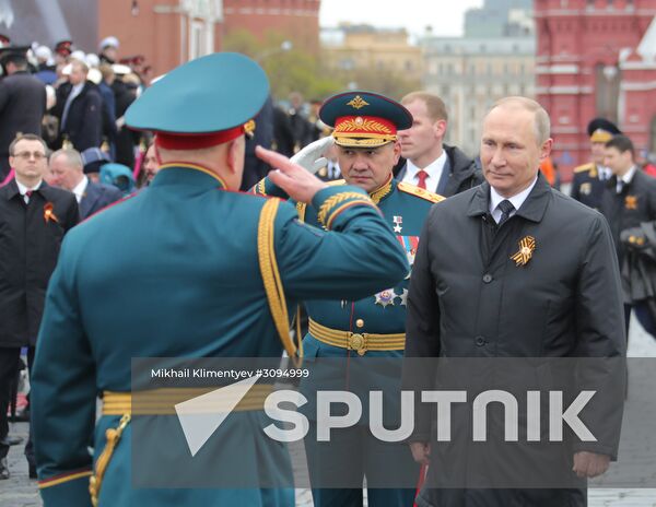 President Putin, Prime Minister Medvedev attend military parade on 72nd anniversary of victory in Great Patriotic War