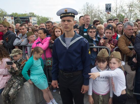 Victory Day parade in Crimea